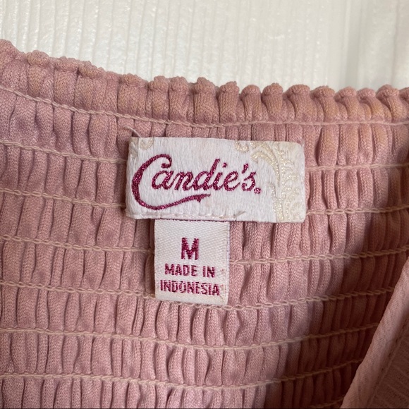 💫 BOGO Ruffle Blouse - Picture 6 of 7